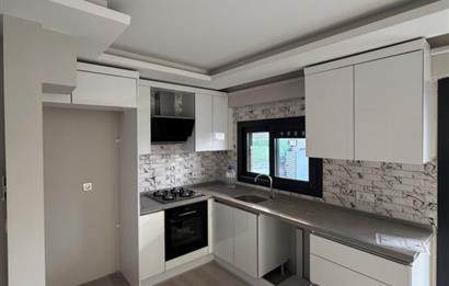 Gaziemir Yesil Mahallede Satilik 2+1 Ada Mutfakli Daire