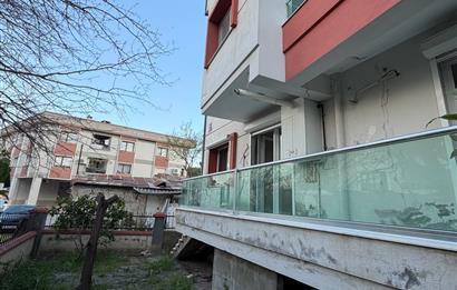 Gaziemir Yesil Mahallesinde Satilik 3+1  Daıre