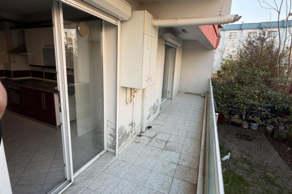 Gaziemir Yesil Mahallesinde Satilik 3+1  Daıre
