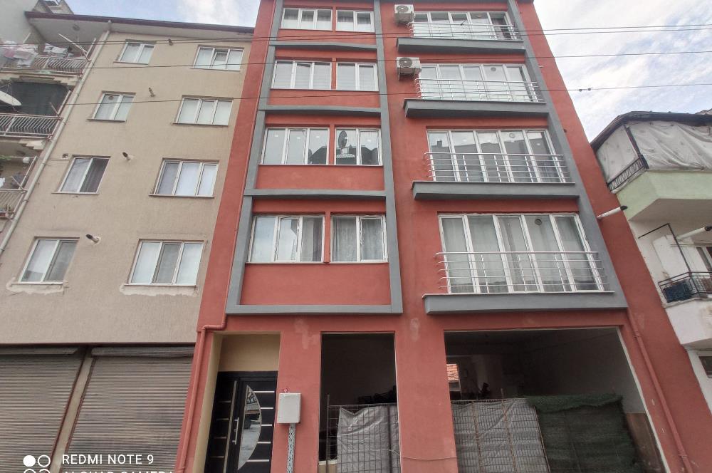 Gümüşçeşme Mahallesinde Kiralık Eşyasız  2+1 Daire ( C21 Bal'dan) 