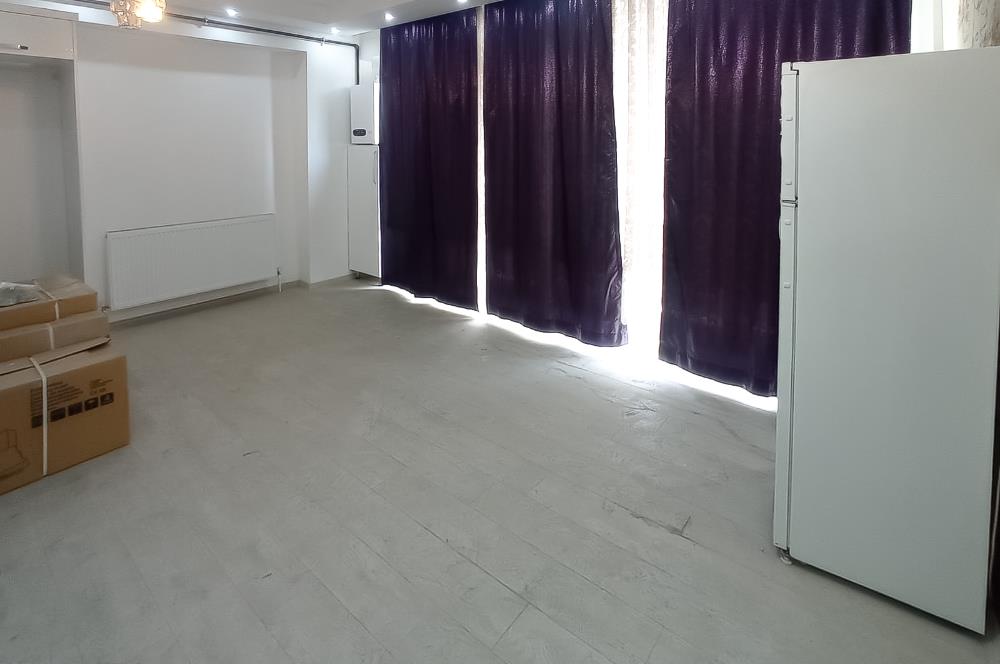 Gümüşçeşme Mahallesinde Kiralık Eşyasız  2+1 Daire ( C21 Bal'dan) 
