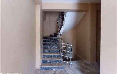 Gümüşçeşme Mahallesinde Kiralık Eşyasız  2+1 Daire ( C21 Bal'dan) 