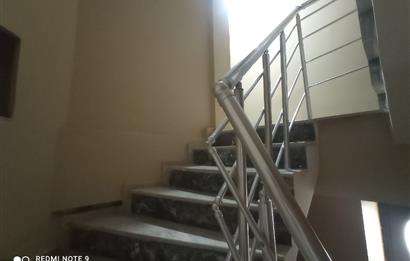 Gümüşçeşme Mahallesinde Kiralık Eşyasız  2+1 Daire ( C21 Bal'dan) 