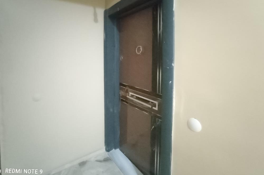 Gümüşçeşme Mahallesinde Kiralık Eşyasız  2+1 Daire ( C21 Bal'dan) 