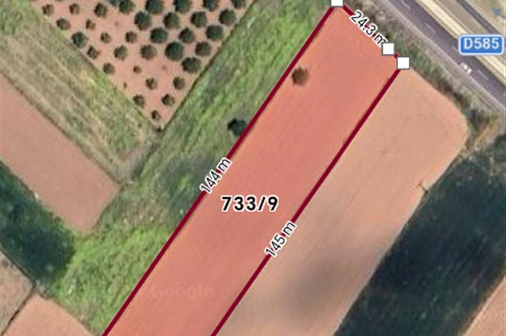 C21 Loft'tan Tavas Yaka Mahallesinde Anayol Cepheli Satılık Tarla 