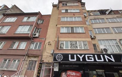 Çarşı Merkezinde 1.Kat 2+1 Satılık Daire- Ofis, Kuaför ve Konuta Uygun.