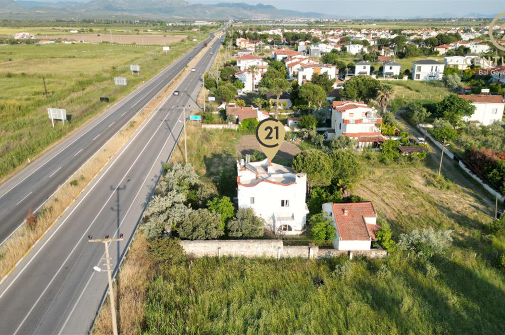 C21 Bal'dan Balıkesir Ayvalık Altınova’da Satılık Arsa