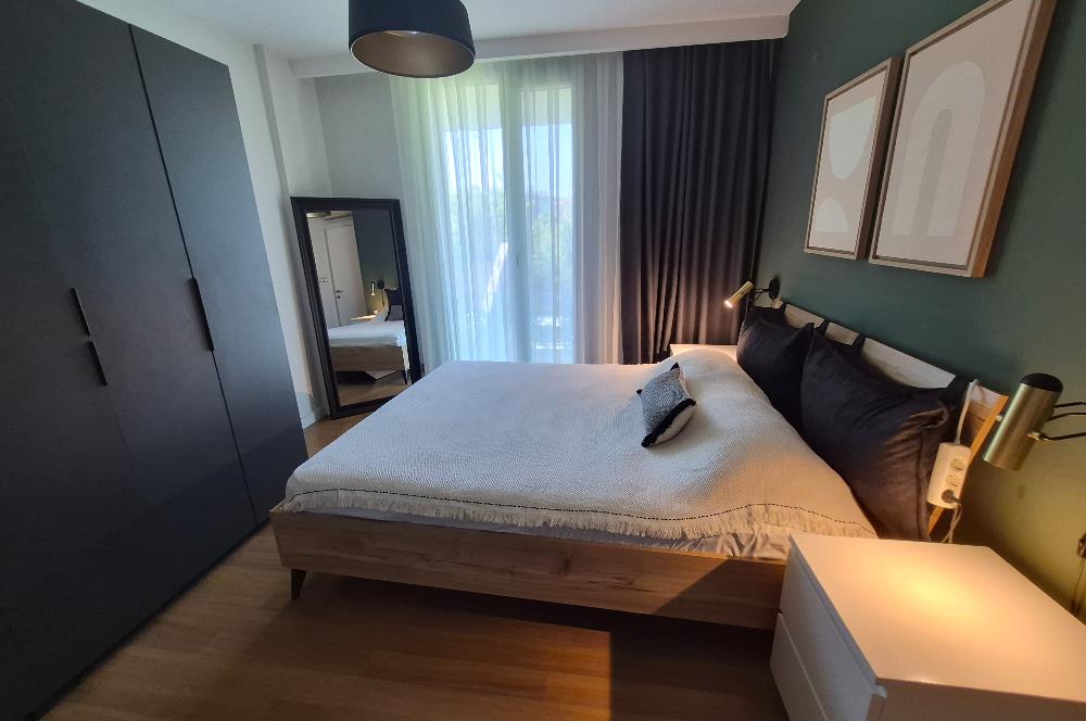 ZEKERİYAKÖY SİTELERDE BATI YURDU KARŞISI EŞYALI KİRALIK DAİRE