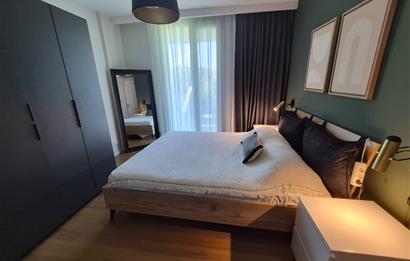 ZEKERİYAKÖY SİTELERDE BATI YURDU KARŞISI EŞYALI KİRALIK DAİRE