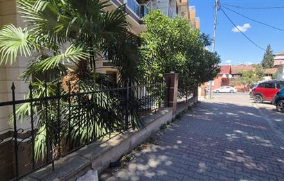YENİ SAHRA GENÇ SİTEDE AÇIK OTOPARKLI 2+1 MASRAFSIZ DAİRE