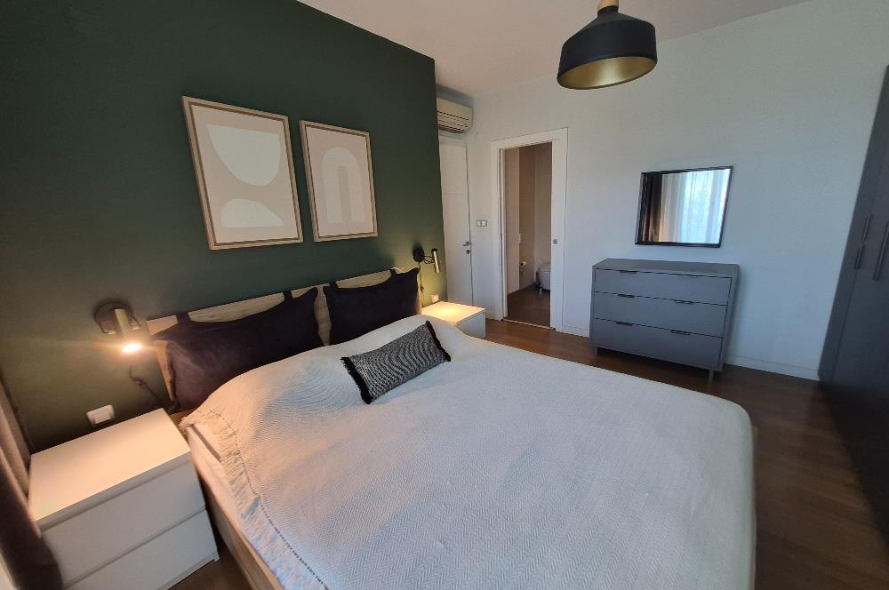 ZEKERİYAKÖY SİTELERDE BATI YURDU KARŞISI EŞYALI KİRALIK DAİRE