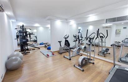 ZEKERİYAKÖY SİTELERDE BATI YURDU KARŞISI EŞYALI KİRALIK DAİRE