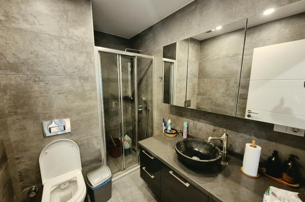 BAĞDAT CADDESİ'NE 4.BİNA GİRİŞ KAT 95 m² NET KİRALIK OFİS