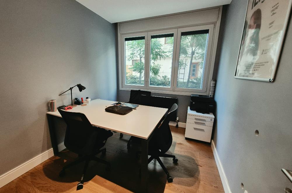 BAĞDAT CADDESİ'NE 4.BİNA GİRİŞ KAT 95 m² NET KİRALIK OFİS