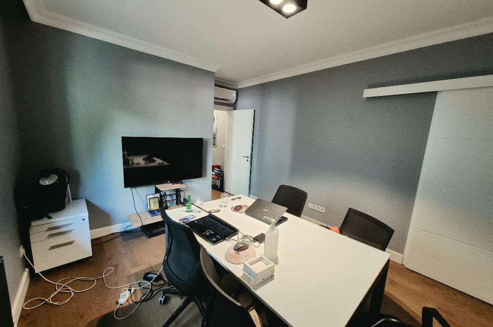 BAĞDAT CADDESİ'NE 4.BİNA GİRİŞ KAT 95 m² NET KİRALIK OFİS