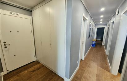 BAĞDAT CADDESİ'NE 4.BİNA GİRİŞ KAT 95 m² NET KİRALIK OFİS