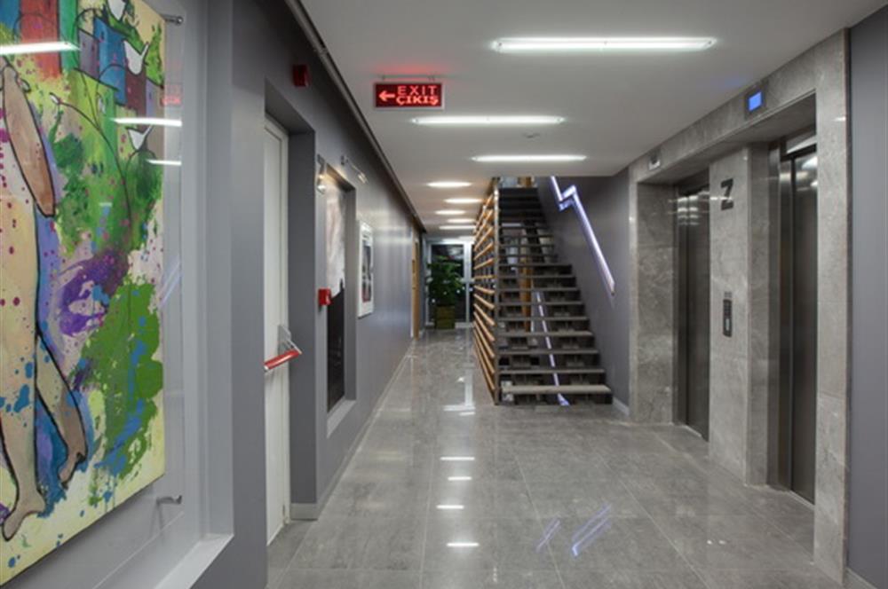 ZEKERİYAKÖY SİTELERDE BATI YURDU KARŞISI EŞYALI KİRALIK DAİRE