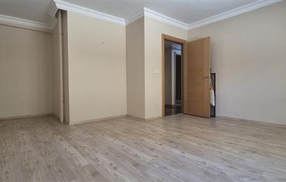 YENİ SAHRA GENÇ SİTEDE AÇIK OTOPARKLI 2+1 MASRAFSIZ DAİRE