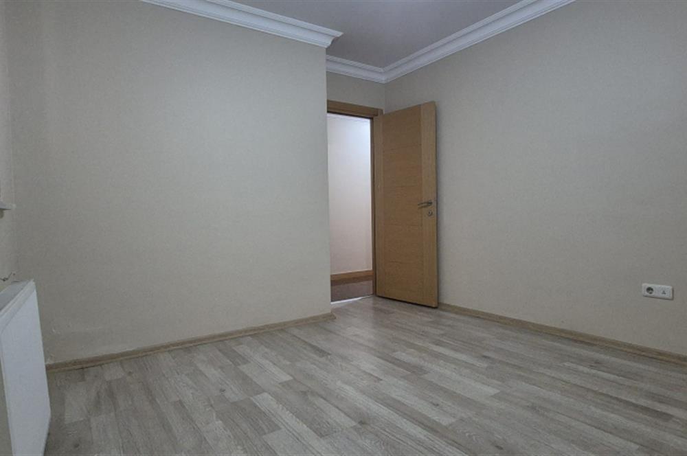 YENİ SAHRA GENÇ SİTEDE AÇIK OTOPARKLI 2+1 MASRAFSIZ DAİRE