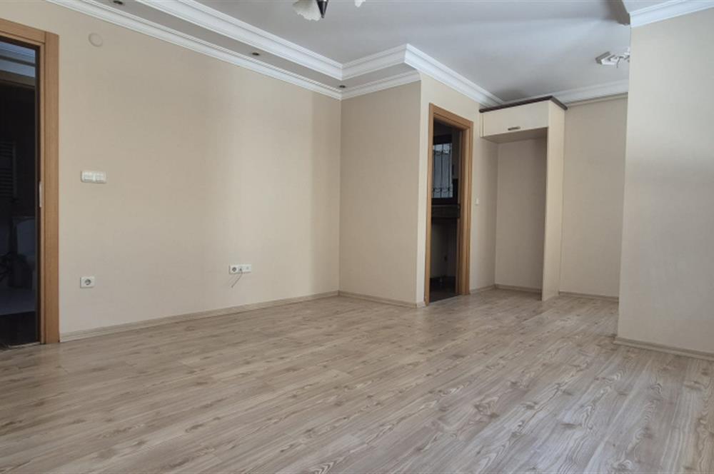 YENİ SAHRA GENÇ SİTEDE AÇIK OTOPARKLI 2+1 MASRAFSIZ DAİRE
