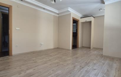 YENİ SAHRA GENÇ SİTEDE AÇIK OTOPARKLI 2+1 MASRAFSIZ DAİRE
