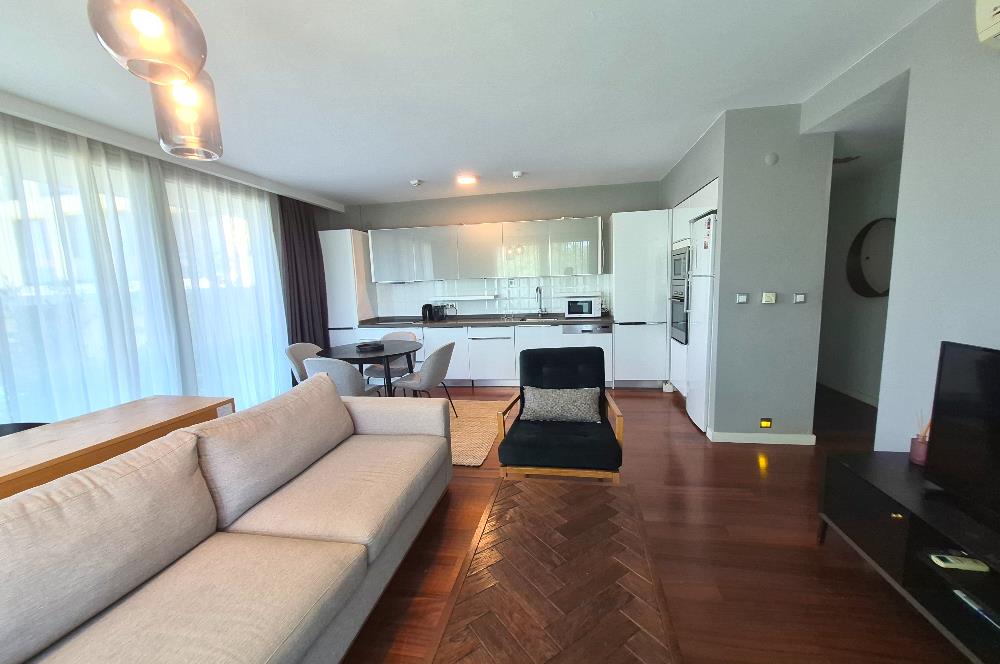 ZEKERİYAKÖY SİTELERDE BATI YURDU KARŞISI EŞYALI KİRALIK DAİRE