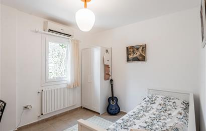 Bodrum Bitez Sarnıç Sitesi Plajlı 3+1 Satılık Bahçe Katı Daire