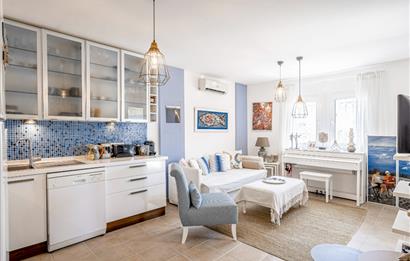Bodrum Bitez Sarnıç Sitesi Plajlı 3+1 Satılık Bahçe Katı Daire