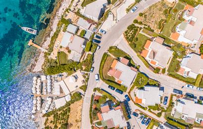 Bodrum Bitez Sarnıç Sitesi Plajlı 3+1 Satılık Bahçe Katı Daire