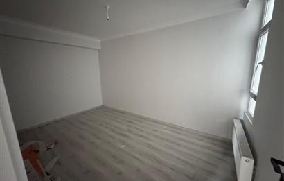 SEĞMENLERDE GENİŞ BAHÇELİ AYRI MUTFAKLI 2+1