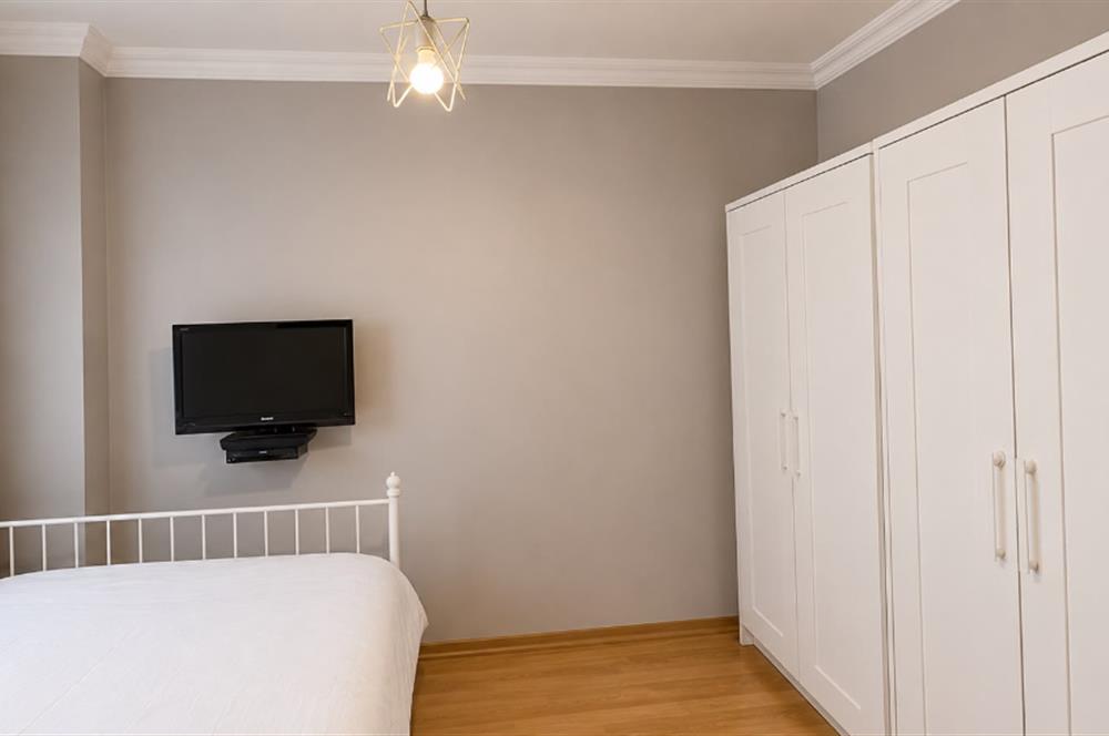 Kağıthane Merkez Ege Sokakta Merkezi Konumda Satılık 1+1