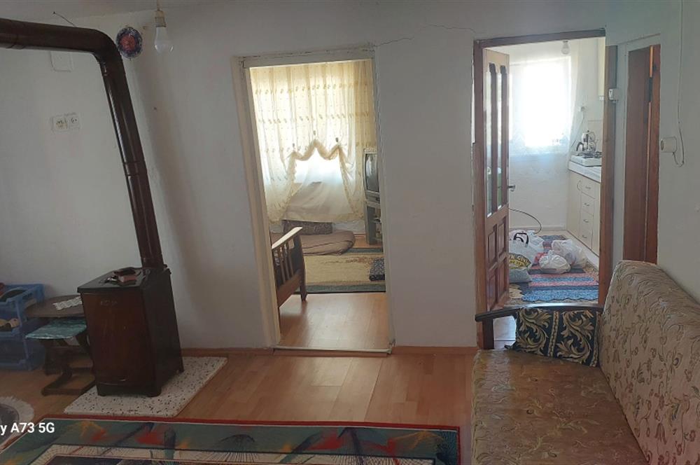 C21 LOCA'DAN HASAN BASRİ ÇANTAY'DA SATILIK MÜSTAKİL EV VE ARSASI