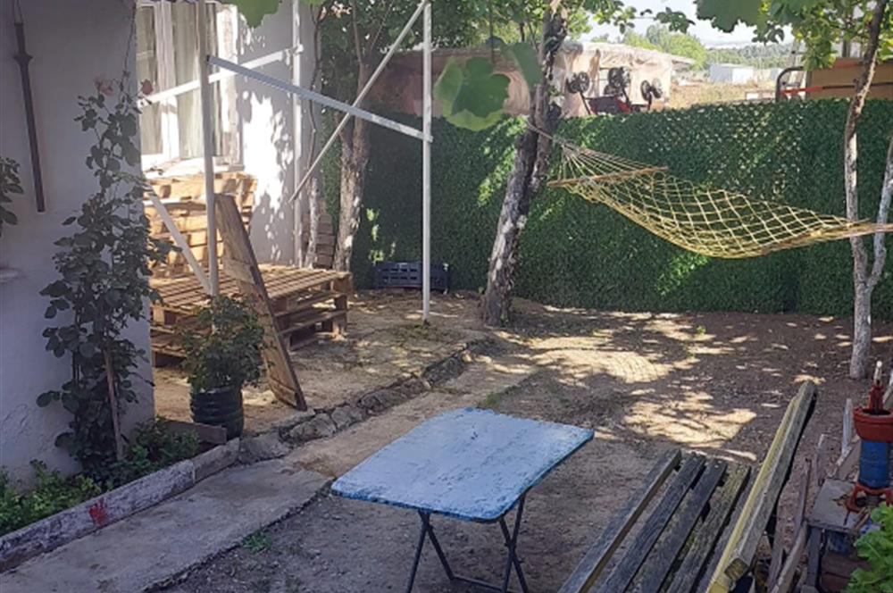 C21 LOCA'DAN HASAN BASRİ ÇANTAY'DA SATILIK MÜSTAKİL EV VE ARSASI