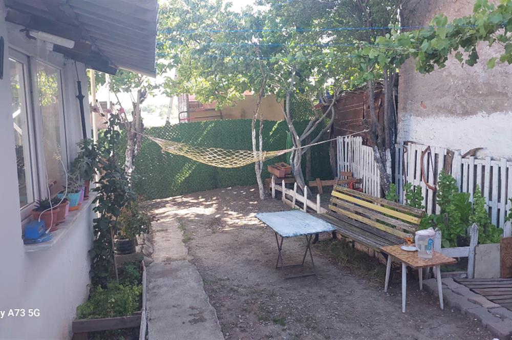 C21 LOCA'DAN HASAN BASRİ ÇANTAY'DA SATILIK MÜSTAKİL EV VE ARSASI