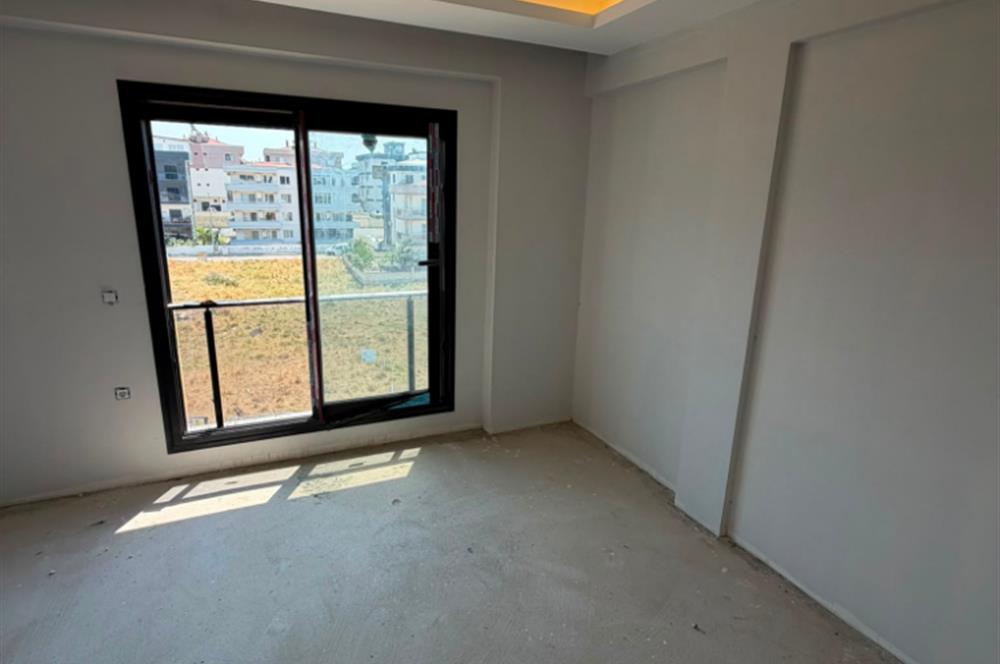 Menderes Barbaros Mahallesinde Satılık Lüks 2+1 Daire