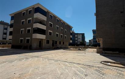 Torbalı Muratbey'de Satılık 3+1 Lüks Site İçi Daire