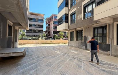 Torbalı Muratbey'de Satılık 3+1 Lüks Site İçi Daire