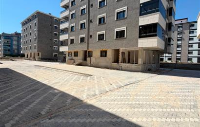 Torbalı Muratbey'de Satılık 3+1 Lüks Site İçi Daire