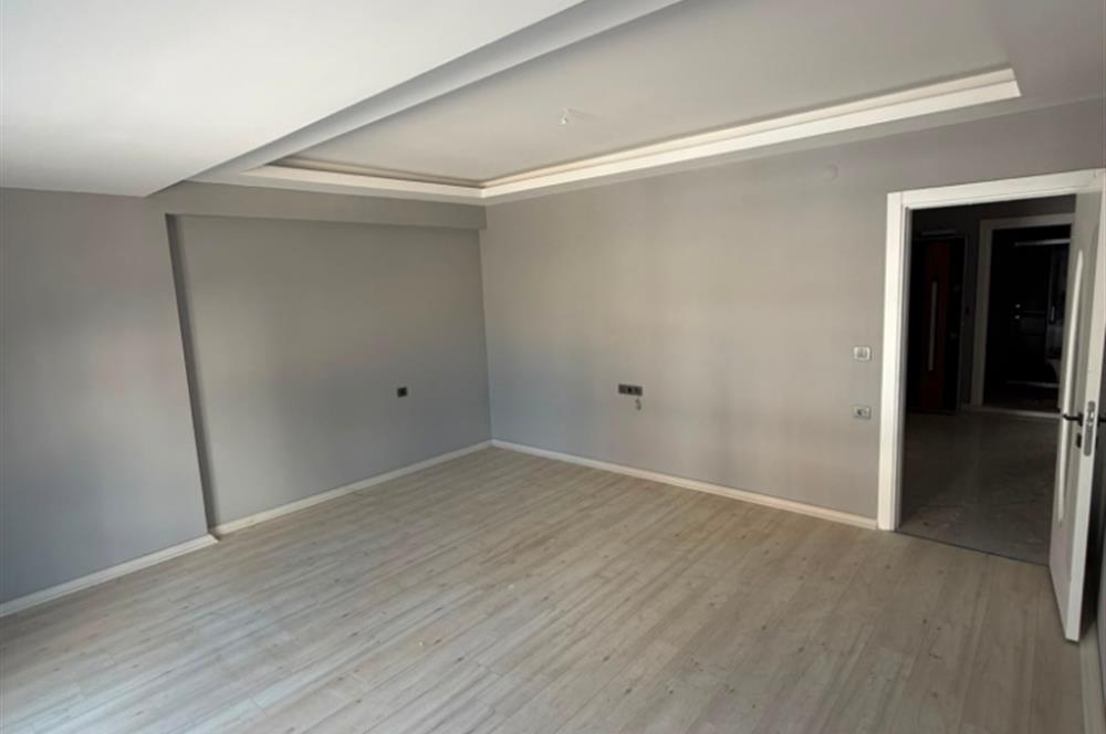 Torbalı Muratbey'de Satılık 3+1 Lüks Site İçi Daire