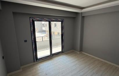 Torbalı Muratbey'de Satılık 3+1 Lüks Site İçi Daire