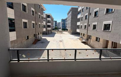 Torbalı Muratbey'de Satılık 3+1 Lüks Site İçi Daire