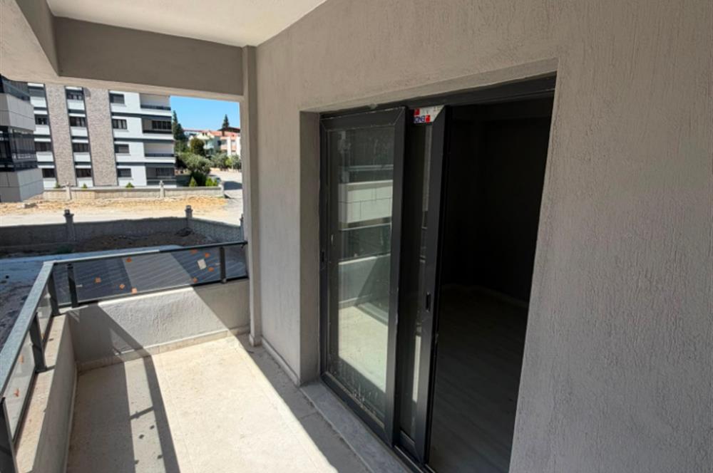 Torbalı Muratbey'de Satılık 3+1 Lüks Site İçi Daire