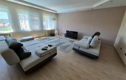 ZEKERİYAKÖY'DE GENİŞ YEŞİL ALANLI SİTEDE 3+1 SATILIK DAİRE