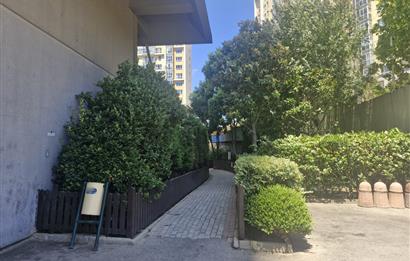 Kentplus Centrium'da Orman Manzaralı Dekorasyonlu Satılık 2+1