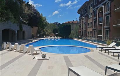 ZEKERİYAKÖY NOYA GÖL EVLERİ'NDE SATILIK 3+1 DAİRE