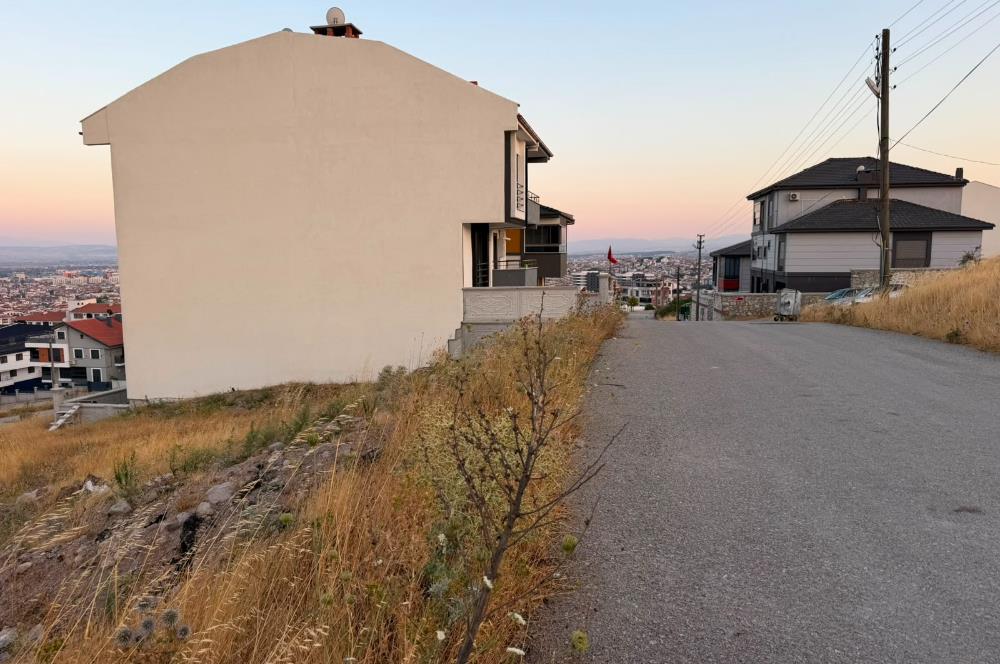 MALTEPE MAH. 253,45 m² PROJESİ HAZIR SATILIK ARSA C21 BAL' DAN