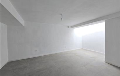 Deniz Manzaralı 4+1 Triplex Lüks Villa