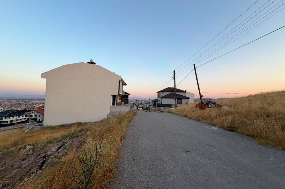 MALTEPE MAH. 253,45 m² PROJESİ HAZIR SATILIK ARSA C21 BAL' DAN