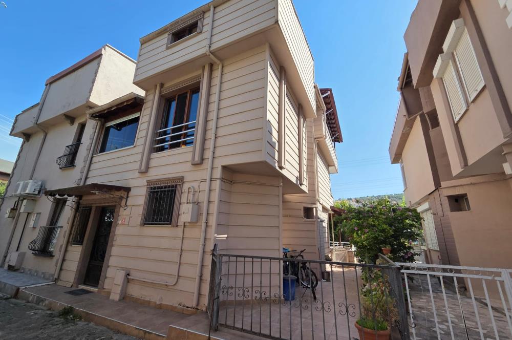 CENTURY 21 BAL'DAN CİHAT BİLGİHAN CADDESİNDE SATILIK VİLLA