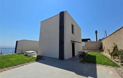 Deniz Manzaralı 4+1 Triplex Lüks Villa